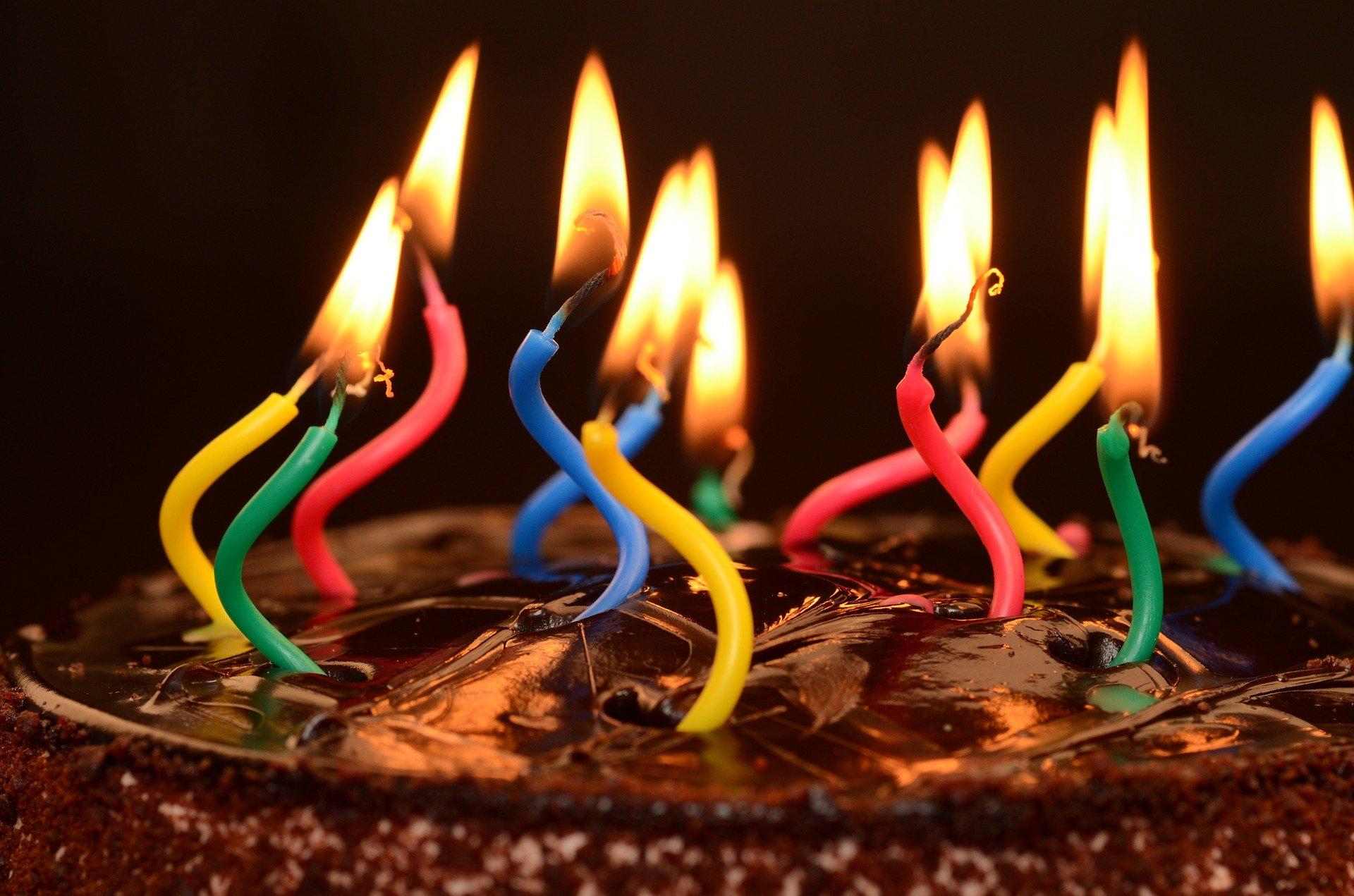 Imagem em destaque do post Ideias para presentes de aniversário dos profissionais e a regra dos 3 Us