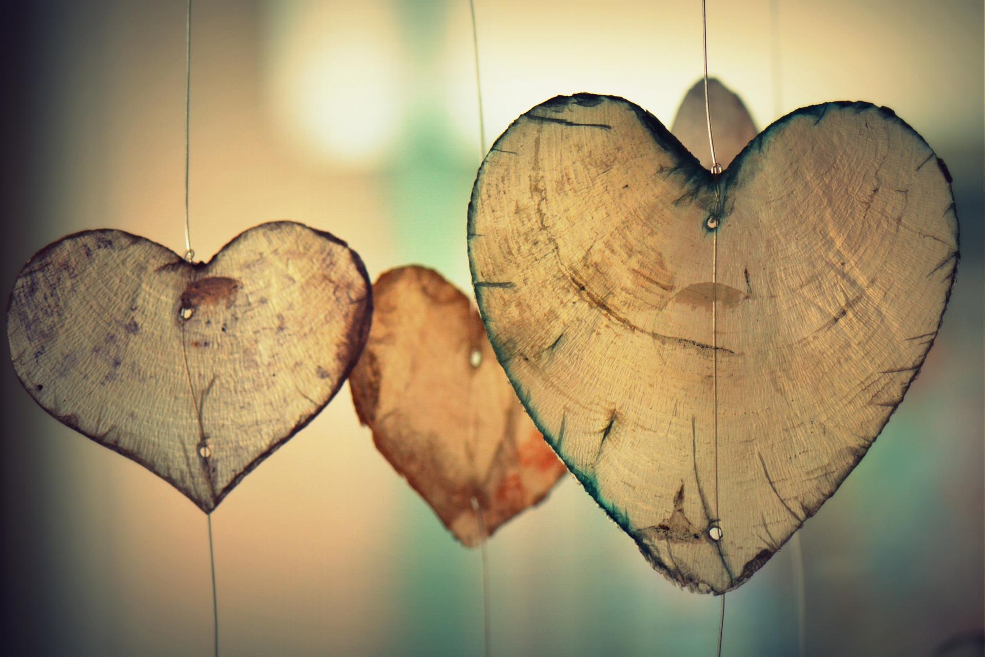 Imagem em destaque do post O amor está no ar e daí?