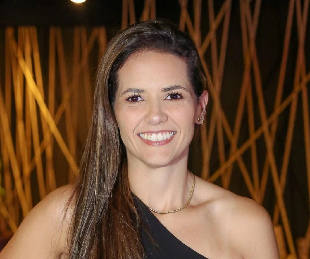 Imagem depoimento de Cristine Montanari